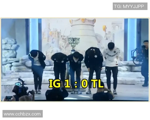 电竞新闻王者荣耀深度解析IG战队的技术优势与战术策略探讨